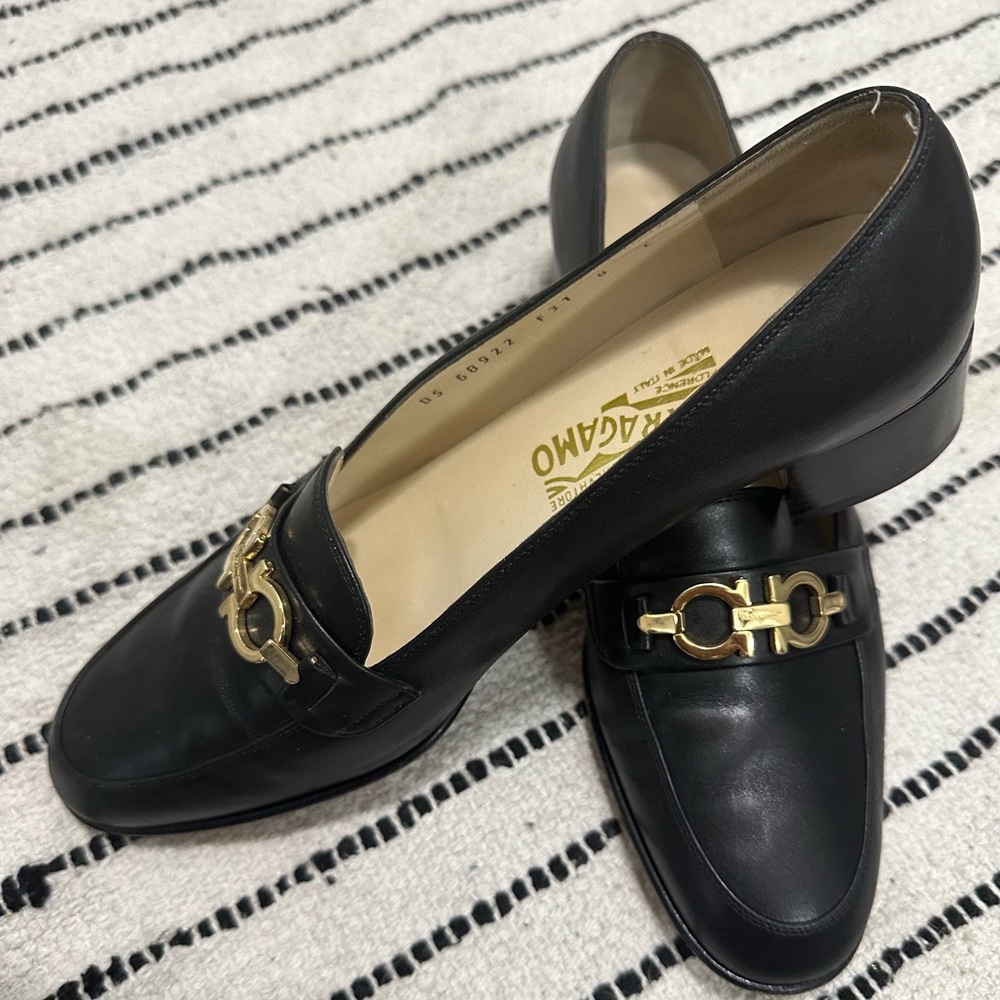 Authentic Ferragamo shoes 🔥